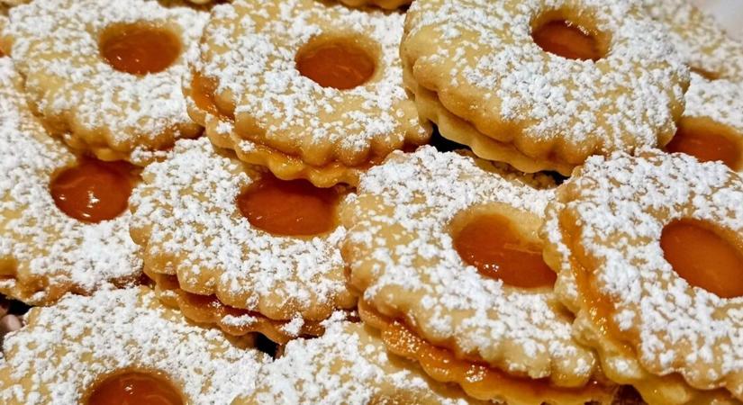 Ez a nagyi omlós linzerének titka: 3 trükk, amitől napokig puha marad a tészta