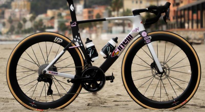 me az MBH Bank CSB Telecom Fort 2026-os kerkprja