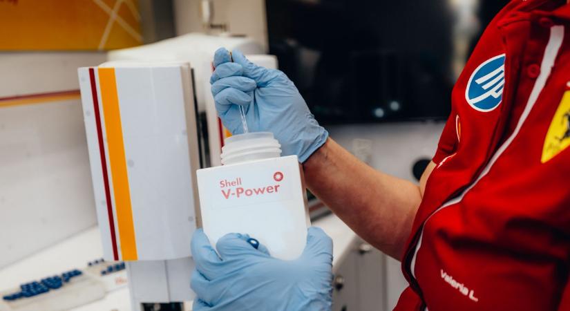 Engedményt tett az FIA: az F1-es teszteken még nem kötelező a karbonsemleges benzin