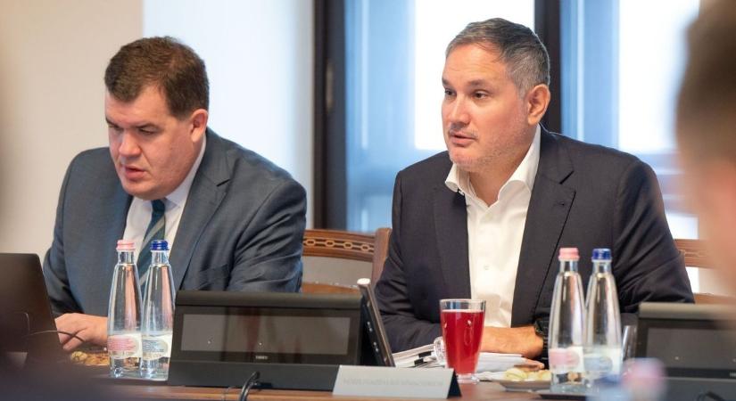 Nagy Márton gondolkodóba esett: a gazdaság újabb szereplőit mentheti meg a kormány – "Lépnünk kell"