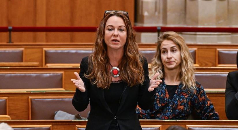 „Te ilyen aljas vagy, vagy ennyire ostoba?” – Szabó Tímea elszabadult, brutális kegyetlenséggel állt bele Gulyás Gergelybe