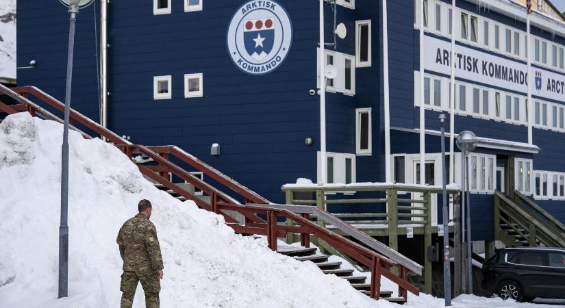 Európai katonák érkeztek Grönlandra, miután Trump jelezte, hogy ragaszkodik a szigethez