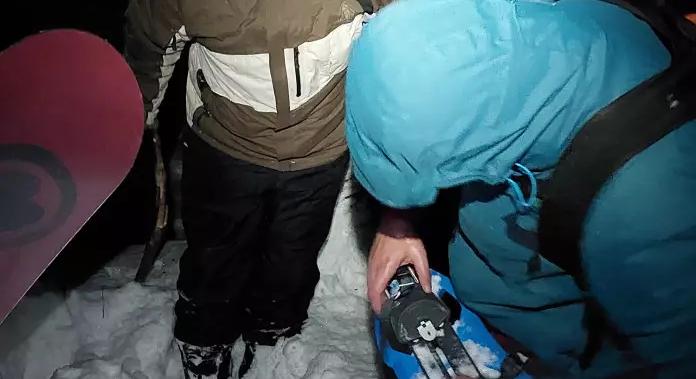 Hegyi mentők találták meg a Rahói járásban eltévedt snowboardost