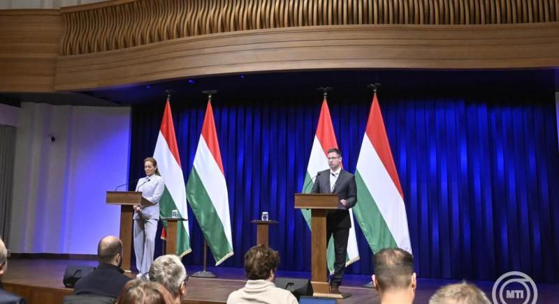 Két részletben érkezik a nyugdíj