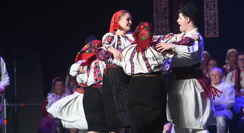 Kallós Zoltán előtt tiszteleg az idei Csángó Bál