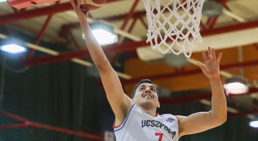 Idegenben remekeltek a veszprémi kosárlabdázók