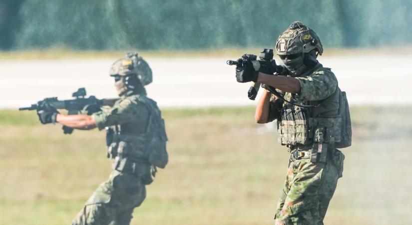 Kínai szuperkatona lett a világ új rémálma — ezt már nem lehet figyelmen kívül hagyni