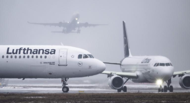 Szigorít a Lufthansa-csoport, ezt az eszközt már nem használhatjuk a fedélzeten