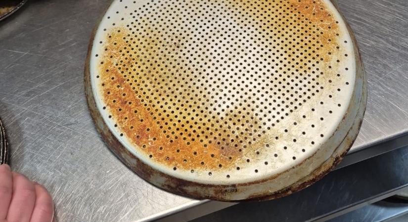 Akcióban a fogyasztóvédők – Két kiló ékszert is elkoboztak