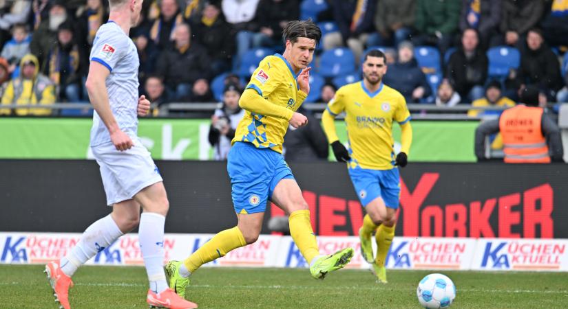 Visszatérhet Magyarországra a kétszeres válogatott csatár