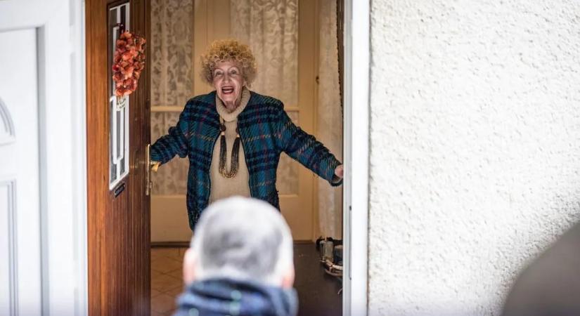 Orbán Viktor adta át az egymilliomodik gondosórát  videó