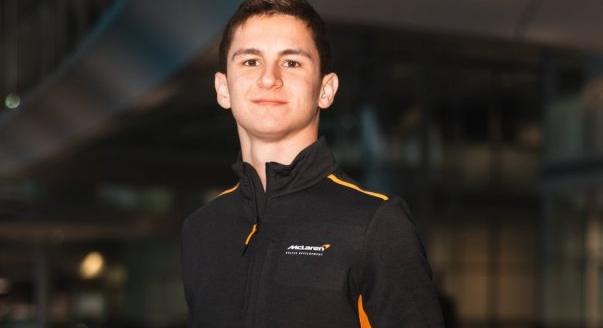 Előléptetés, engedmény és szócsata: csütörtöki F1-es hírek