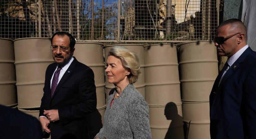 Ursula von der Leyen: erőteljesen és kitartóan kell támogatni Kijevet