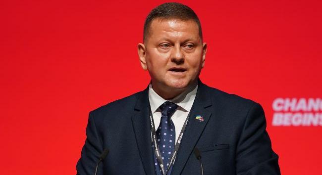 Zelenszkij találkozott Zaluzsnijjal, és diplomáciai kérdésekről tárgyalt vele