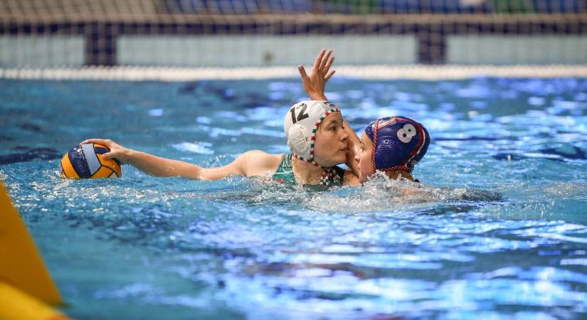 Ötöspárbajban veszített női vízipólócsapatunk az amerikaiak ellen – galériával