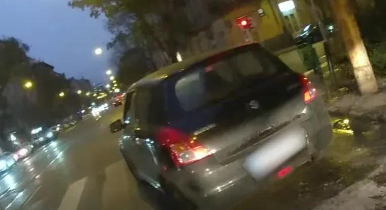 Kétszer elhajtott a közterületesek elől, egy gyalogost is majdnem elütött, de így sem úszta meg a feljelentést
