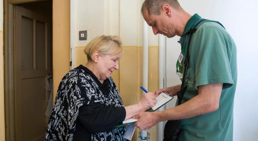 Itt a kánaán: külön napokon fizetik a 13. havi nyugdíjat és a 14. havi nyugdíj első részletét