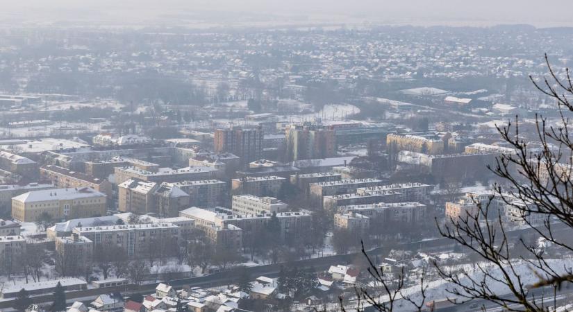 Így alakul a pénteki időjárás: marad a ködös, párás idő