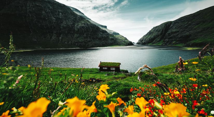 Európa északi gyöngye, melynek fűtetőin megcsillan a jég és tűz zenéje