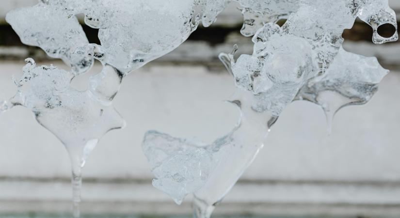 Még csak távolból sem látjuk a tavaszt - nem kímél a fagy a napokban sem