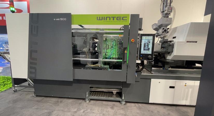 Európai premier a K 2025 kiállításon