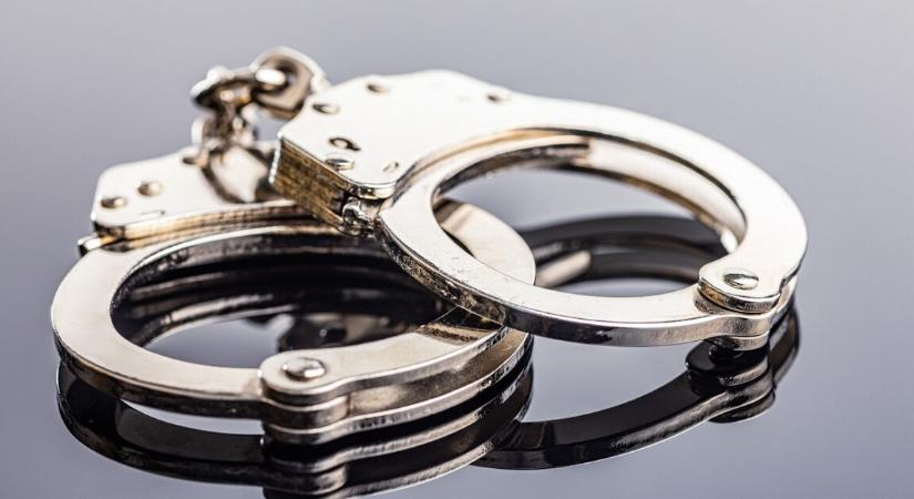 Most mindenki erről a rendőrről beszél