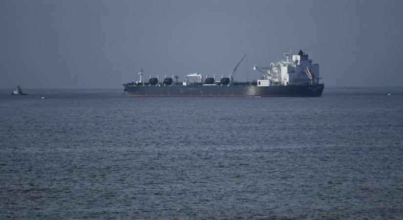 Zelenszkij vékony jégen táncol, ezt a tankhajót nem kellett volna megtámadni, a Chevron nem a Barátság