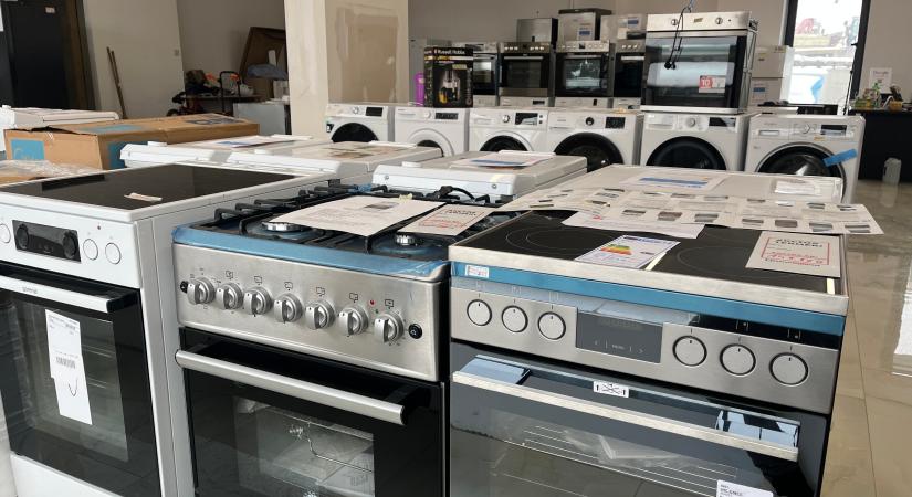 Miért kerül 49.900 forintba egy vadonatúj beépíthető sütő? A válasz meglepően egyszerű