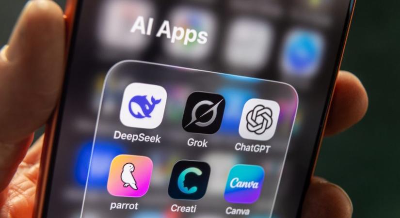 Itt a ChatGPT fordítója, már magyarul is tud