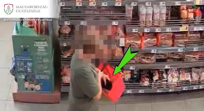 Egy táti bolt kosarában felejtett pénztárcát lopta el