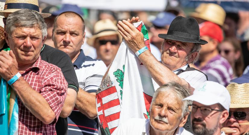 „A külhoni magyarokat igenis feláldozhatónak tekintik” – miért néma csend a válasz az elmúlt 80 év leginkább magyarellenes törvényére?