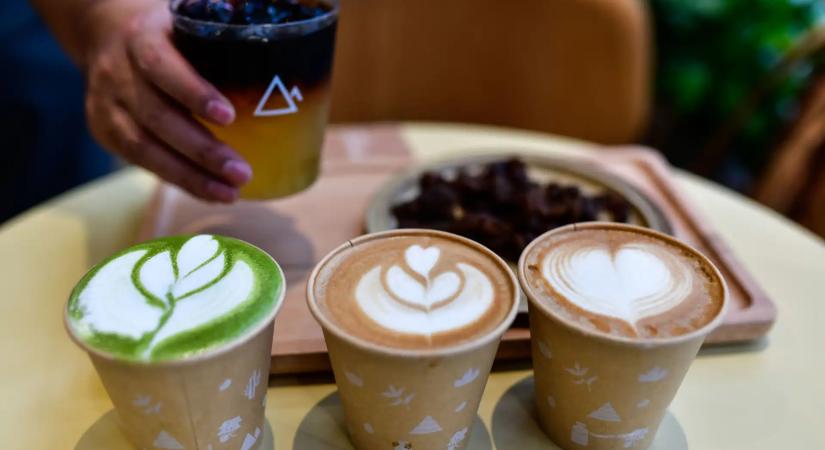 Kávé nélkül is lehet energikus: így vészeld át a koffein elhagyását