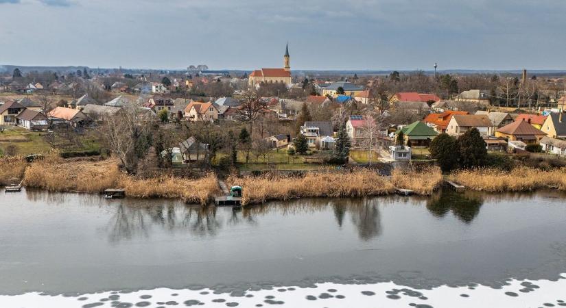 Pihenőre kényszerül a polgármester, egészségi okok miatt átmenetileg vonul háttérbe
