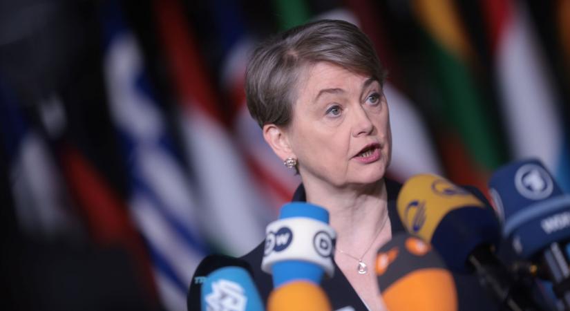 A franciák és az oroszok tárgyalnának Putyinnal, a britek nem