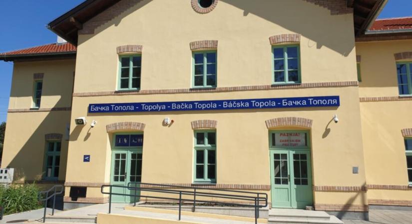 Felújítják a topolyai, szabadkai és újvidéki vasútállomásokat