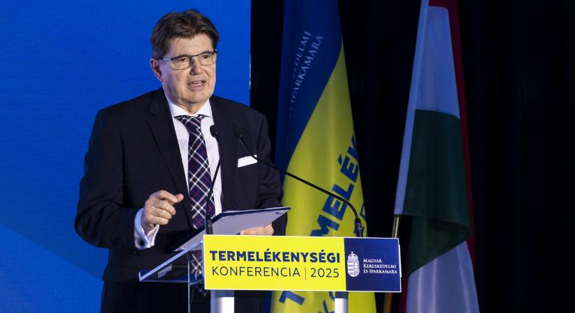 Vége a „one man show-nak” – az iparkamara elnöke beleszállt elődjébe, Parragh Lászlóba