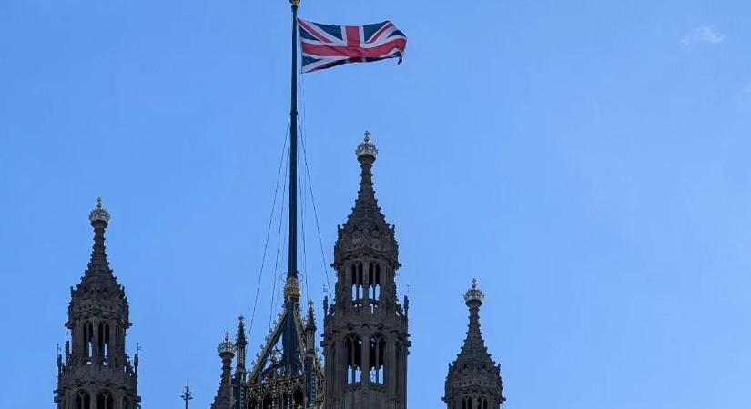 London ismét megfúrja a békét
