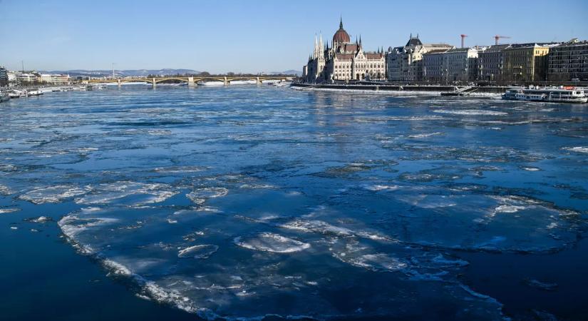 Megindult jégzajlás a Dunán – Jön az árvíz?