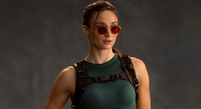 Sophie Turner teljesen átalakult, hogy Lara Croft lehessen a Tomb Raider új korszakában