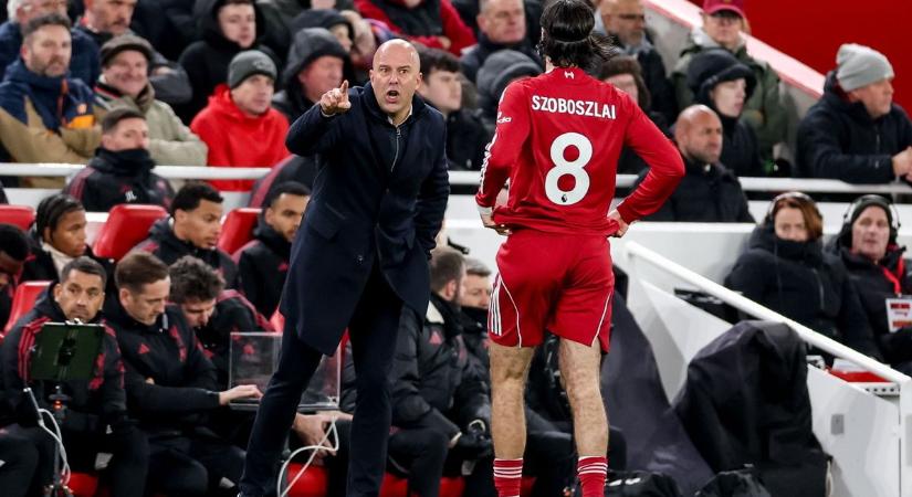 „Örülök, hogy visszatér” – Arne Slot elárulta, hogyan rendezte a sarkazós hibát Szoboszlaival