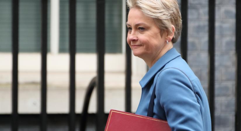 Hisztiznek a britek: semmiképpen nem hajlandók tárgyalni Moszkvával