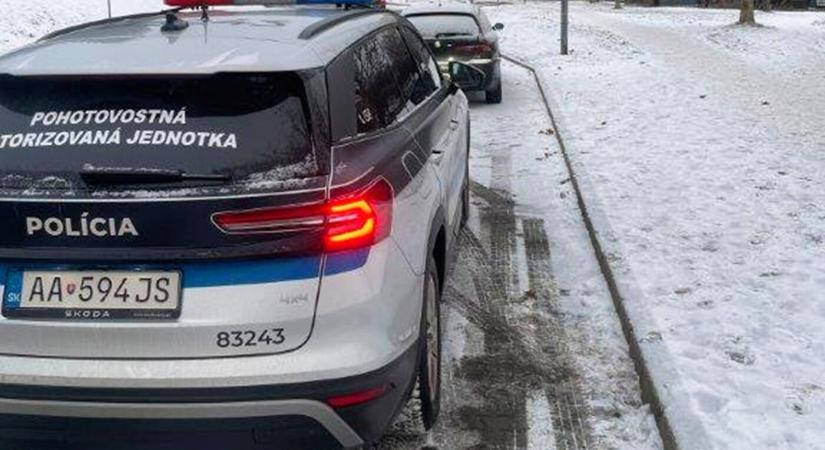 Kokain, nyugtató, fájdalomcsillapító és metamfetamin hatása alatt vezetett egy sofőr