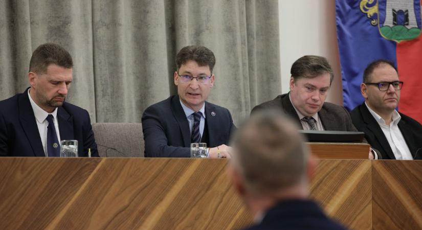 Eldőlt: végleges az M200-as autópálya nyomvonala, Fehérvár részéről nincs akadálya az építkezés megkezdésének