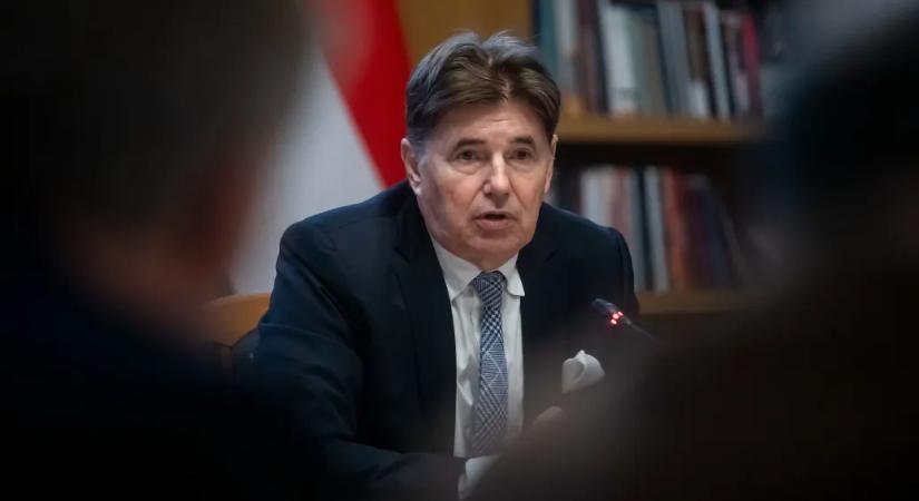 Nagy Elek durván lehúzta az előző MKIK-vezetést: Parragh László Mercedes limuzinnal járt, one man show-ként üzemeltette a kamarát