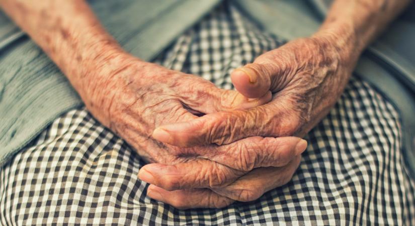 "A nagymamám mintha egy angyalt hallott volna": Hirtelen mindenre emlékezett a demenciás nő?