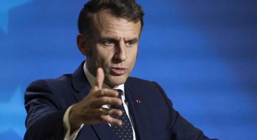 Macront veri a felesége? - az internet szerint képen a bizonyíték