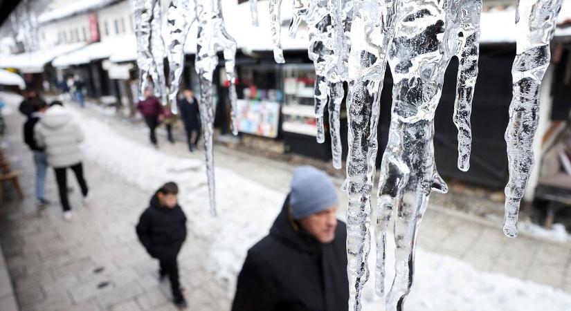 Fegyverektől kulturális központokig: meddig ér Irán keze Boszniában?
