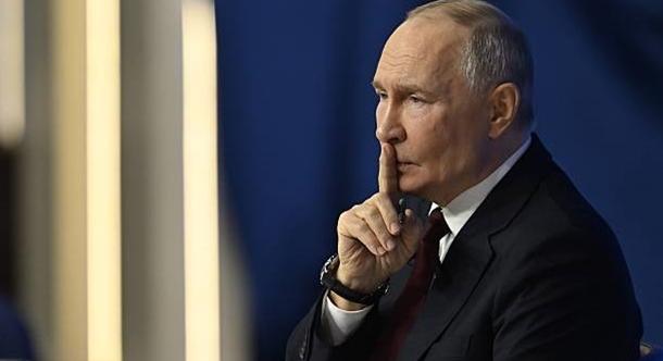 Putyin tavaly az elnöki rendeletek csaknem felét titkosította