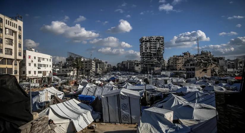 Trump nagyon belevágna a gázai tűzszünet második fázisába, a Hamászt is megfenyegette