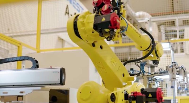 Hétmillió euró az apatini gyár fejlesztésére